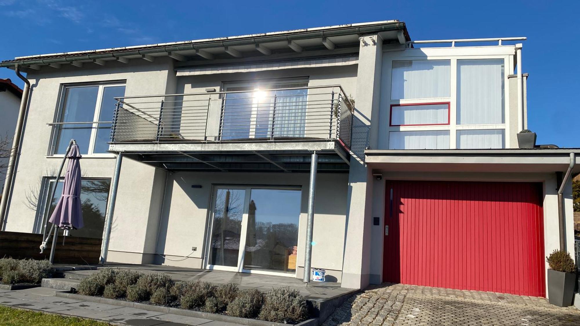 Fewo Luxus Wohnung Im Eigenen Ferienhaus, 120 Qm, Naehe Regensburg Mit Balkon, Terrasse & Garten, Gute Zuganbindung Laaber Exterior foto